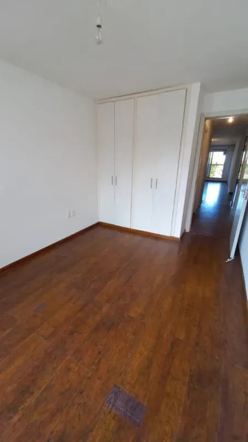 Alquiler Apartamento 1 Dormitorio Cordon con balcon y cochera · Foto 11