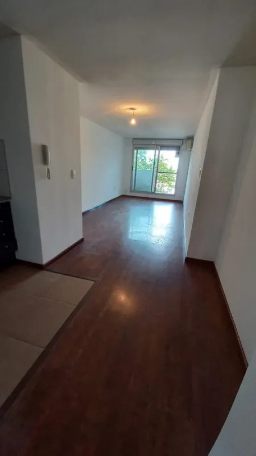 Alquiler Apartamento 1 Dormitorio Cordon con balcon y cochera · Foto 5