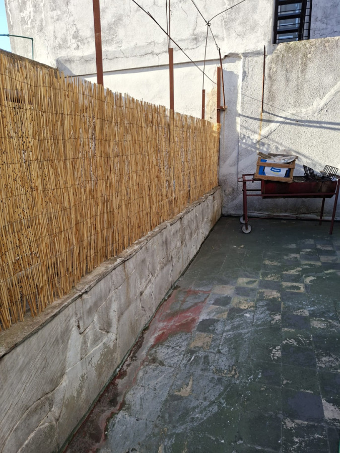 Alquiler Apartamento 4 Dormitorios La Comercial con patio · Foto 5