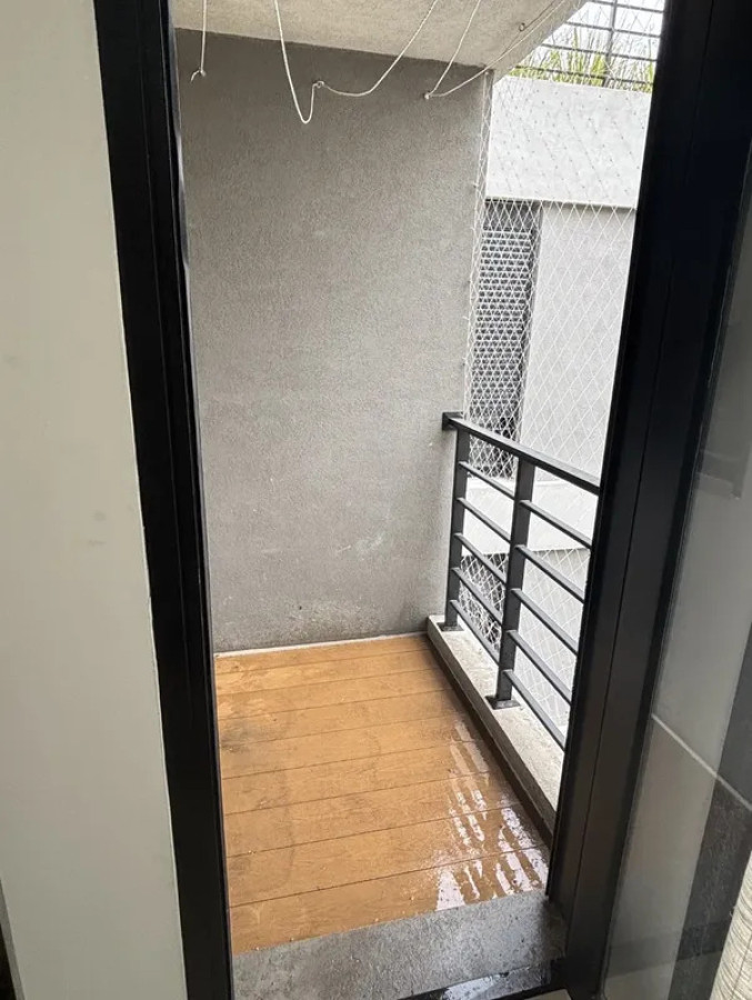 Alquiler Apartamento 2 Dormitorio Cordon con balcon y cochera · Foto 3