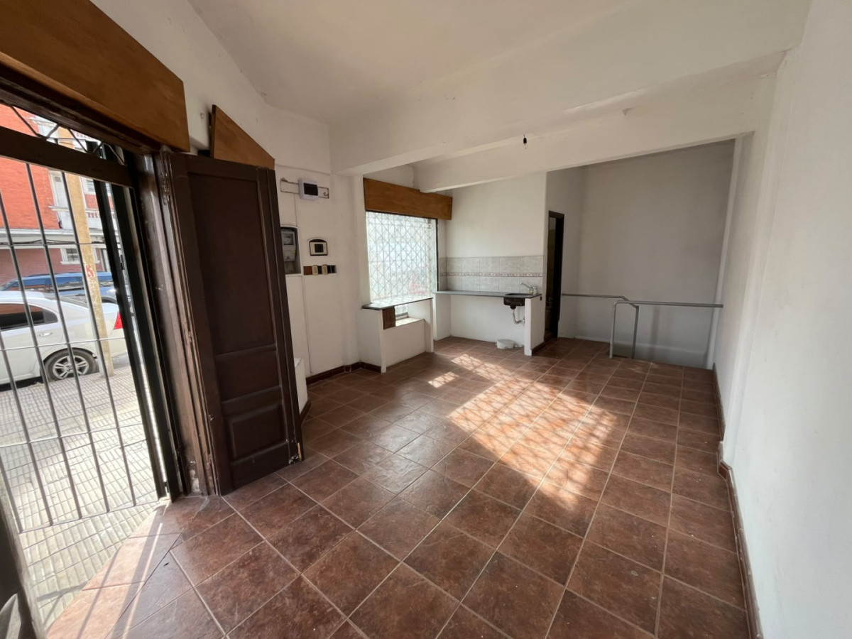 Alquiler o Venta de Llave Kiosco Local con Vivienda Goes · Foto 3