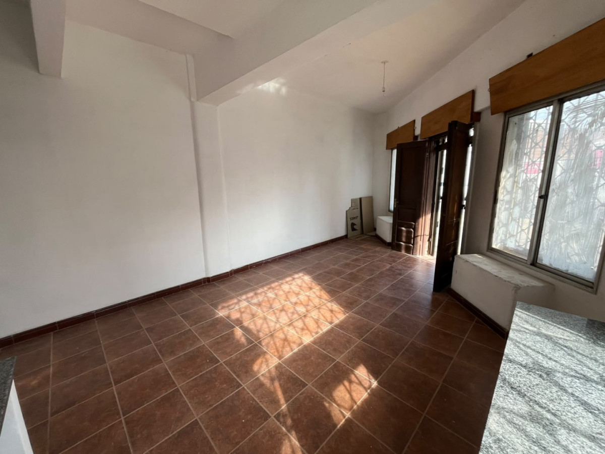 Alquiler o Venta de Llave Kiosco Local con Vivienda Goes · Foto 5