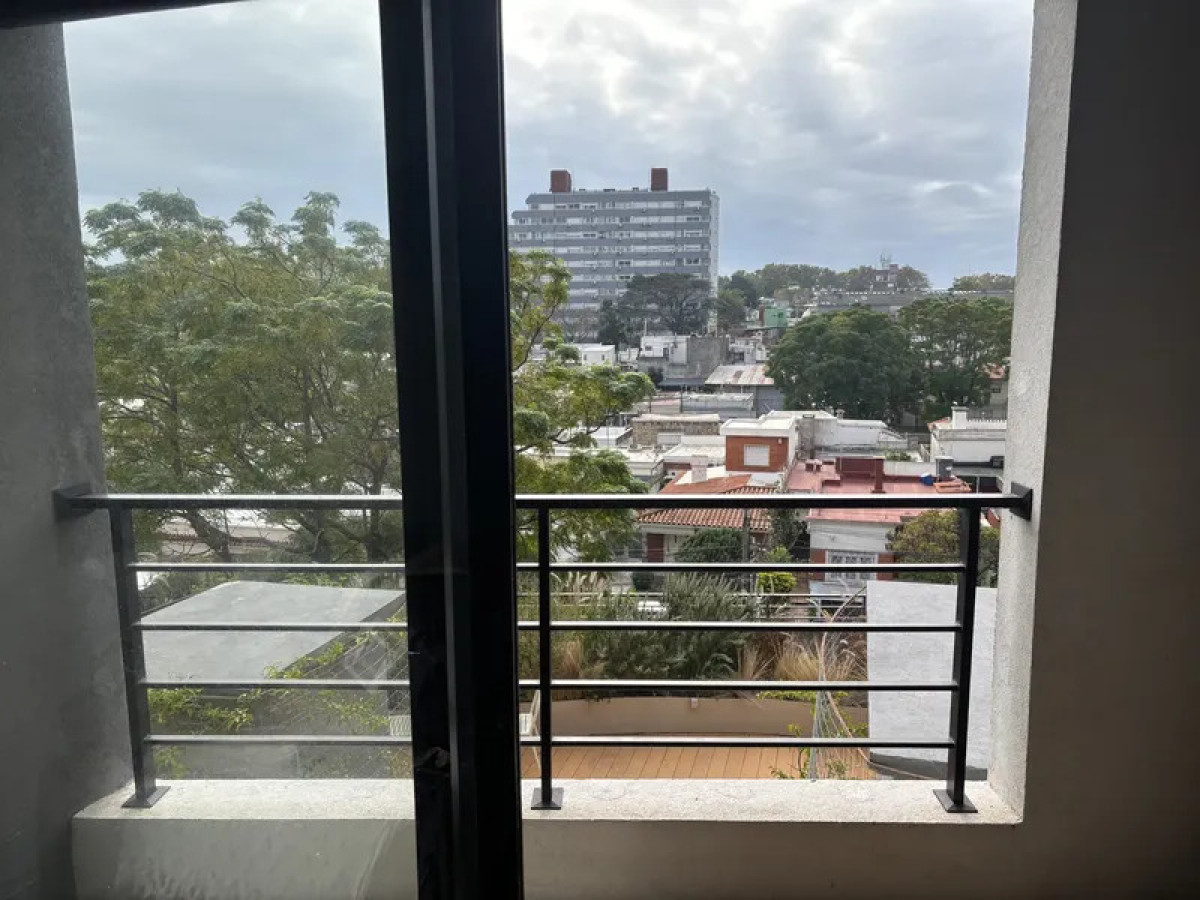 Alquiler Apartamento 2 Dormitorios La Blanqueada con balcon · Foto 10