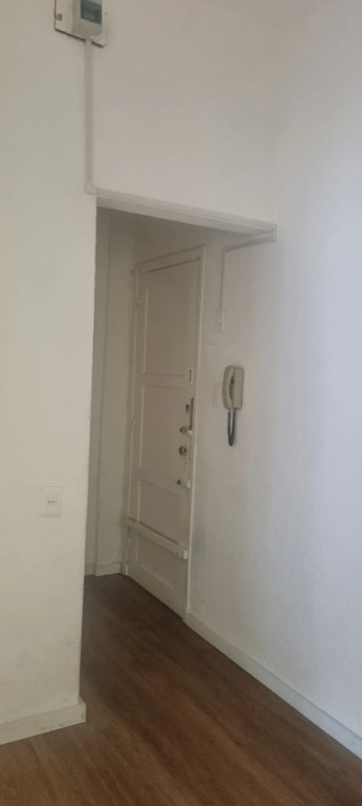 Alquiler Apartamento 2 Dormitorios Palermo con Patio · Foto 4