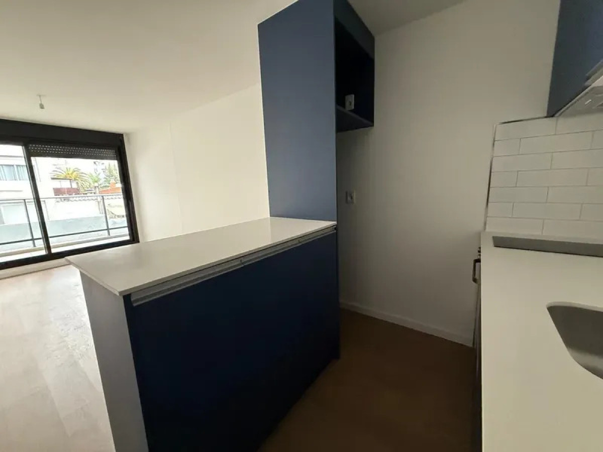 Alquiler o Venta Apartamento Monoambiente Cordon con balcon · Foto 6