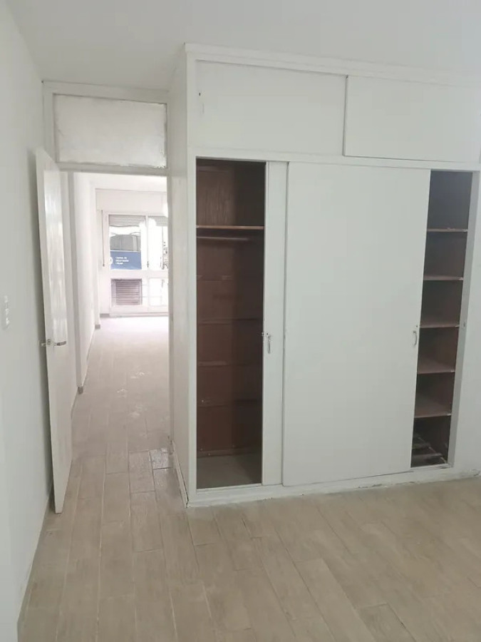 Alquiler Apartamento 1 Dormitorio Cordon con patio · Foto 8