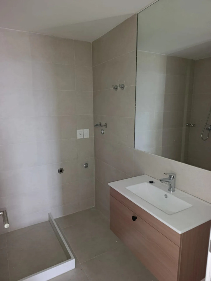 Alquiler o Venta Apartamento 2 Dormitorios Tres Cruces · Foto 11