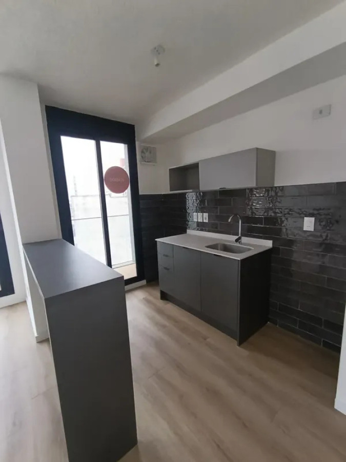 Alquiler o Venta Apartamento 2 Dormitorios Tres Cruces · Foto 5