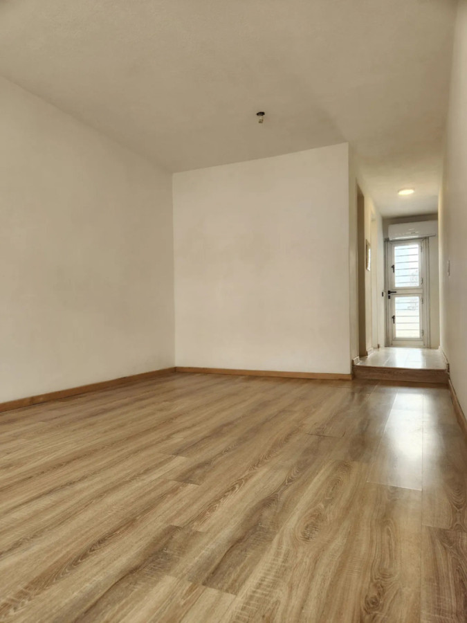 Alquiler Apartamento Monoambiente Grande Pocitos con Patio · Foto 6