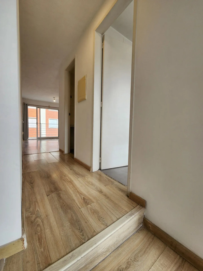 Alquiler Apartamento Monoambiente Grande Pocitos con Patio · Foto 7