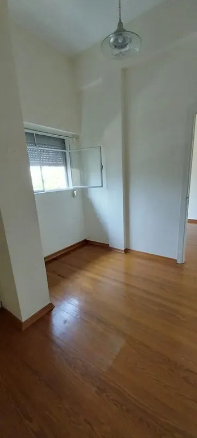Alquiler Apartamento 2 Dormitorios Centro con balcon · Foto 3