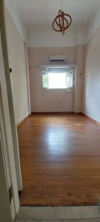 Alquiler Apartamento 2 Dormitorios Centro con balcon · Foto 6