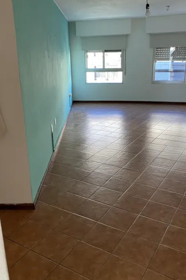 Alquiler Apartamento 2 Dormitorios Centro · Foto 1