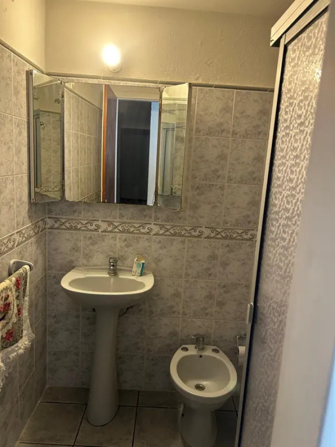 Alquiler Apartamento 3 Dormitorios Barrio Sur con balcon · Foto 10