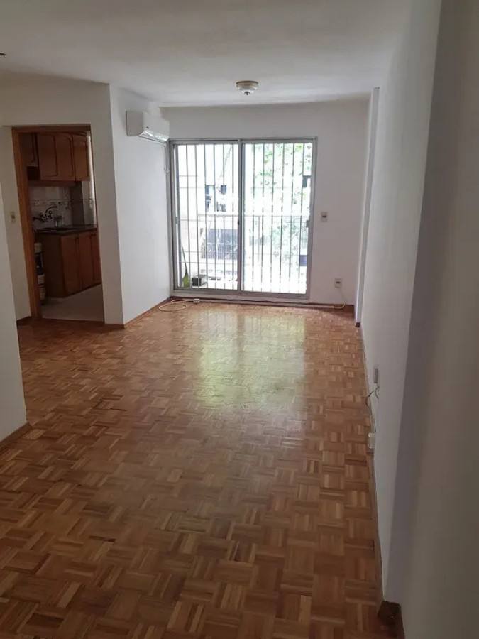 Alquiler Apartamento 1 Dormitorio Pocitos con balcon y garaje · Foto 1