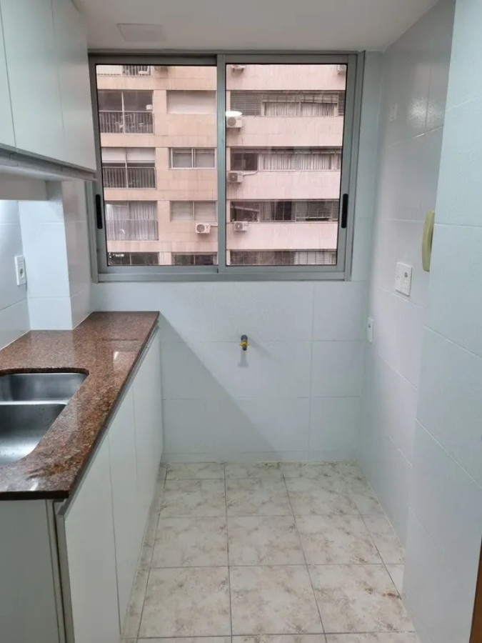Alquiler Apartamento 1 Dormitorio Pocitos con balcon y garaje · Foto 4