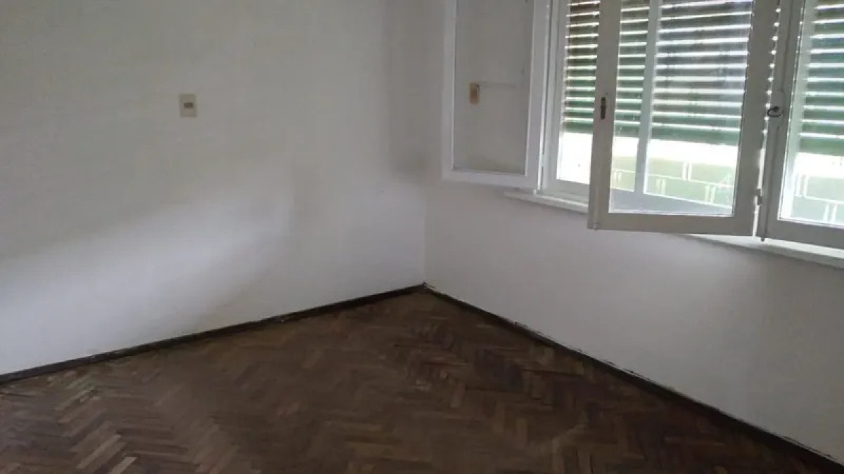 Alquiler Casa 3 Dormitorios Sayago patio y estacionamiento · Foto 9