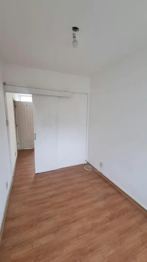 Alquiler Apartamento 2 Dormitorios Punta Carretas con cochera · Foto 7