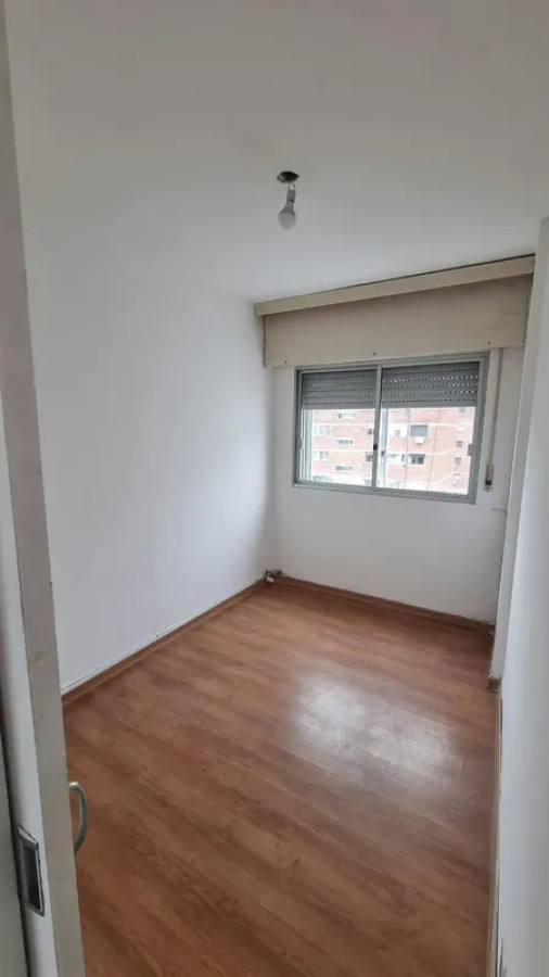 Alquiler Apartamento 2 Dormitorios Punta Carretas con cochera · Foto 10