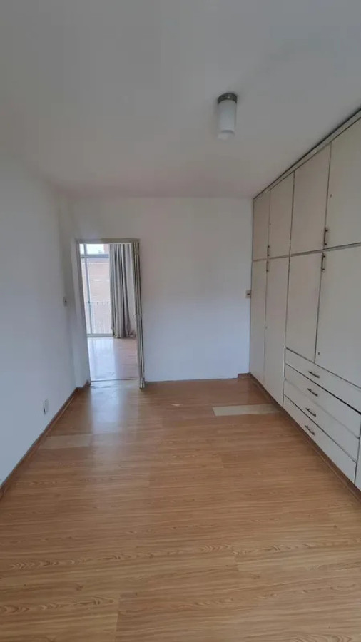 Alquiler Apartamento 2 Dormitorios Punta Carretas con cochera · Foto 6