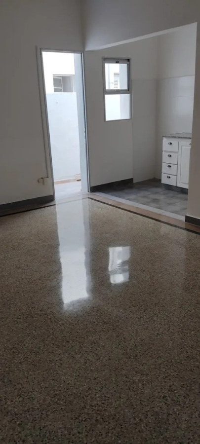 Alquiler Apartamento 1 Dormitorio Buceo con patio · Foto 8