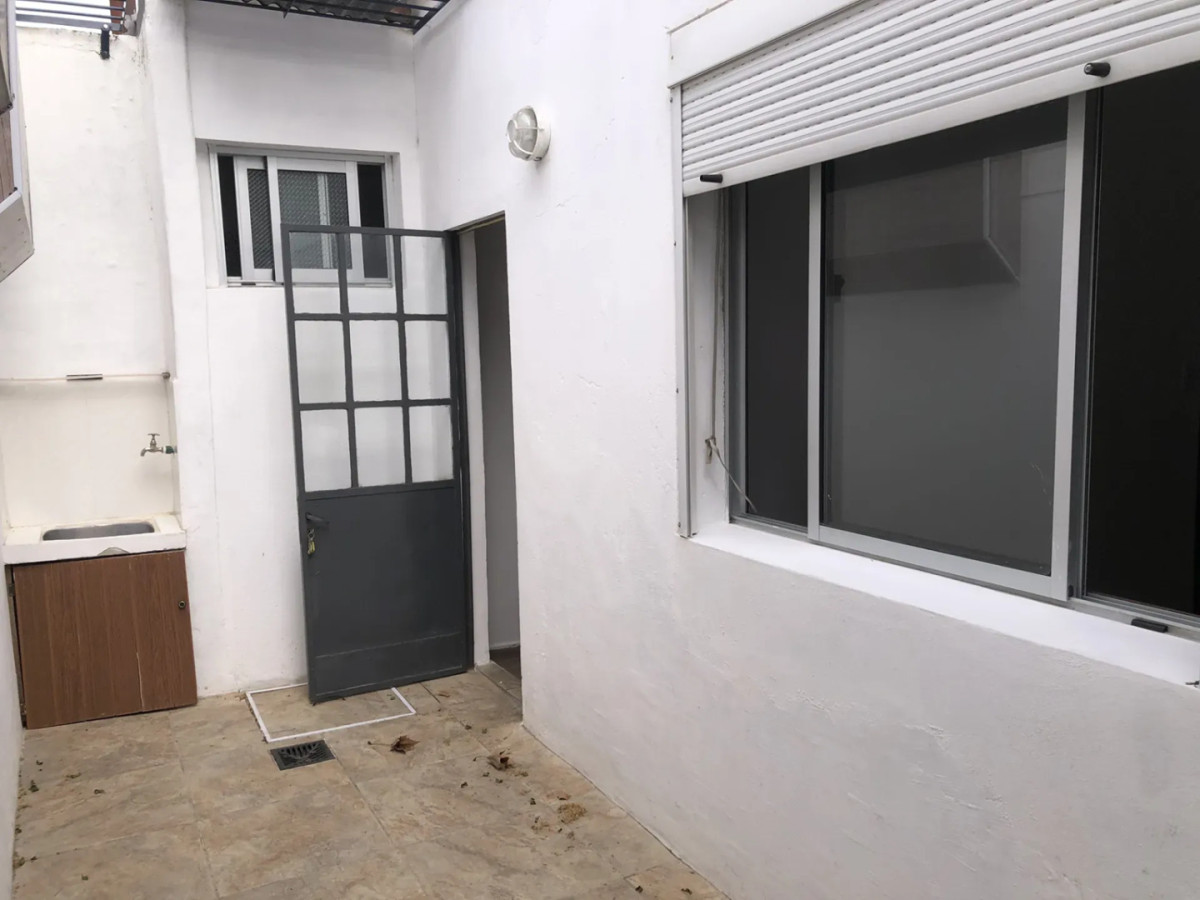 Alquiler Apartamento 2 Dormitorios Paso Molino con Patio