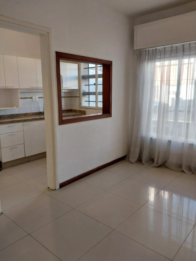 Alquiler Apartamento 2 Dormitorios La Blanqueada Cochera · Foto 3