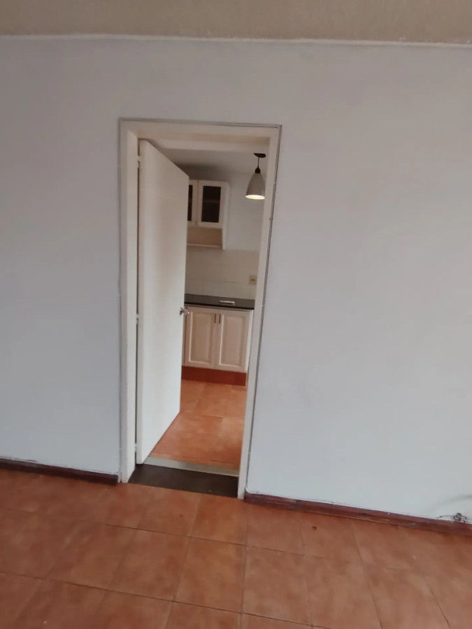 Alquiler Apartamento 2 Dormitorios Centro con Balcon · Foto 8