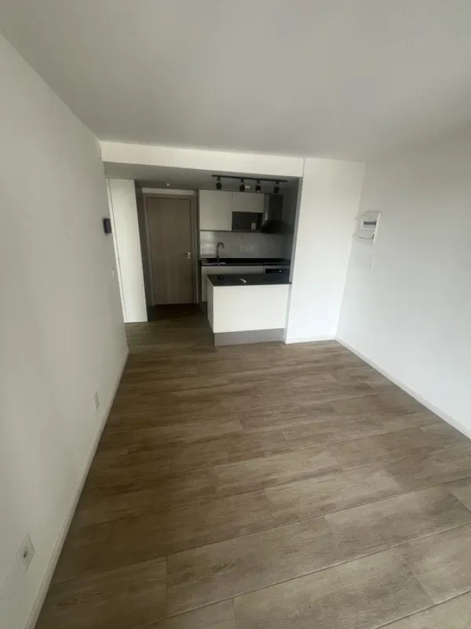 Alquiler Apartamento 1 Dormitorio Cordon balcon y parrillero · Foto 3