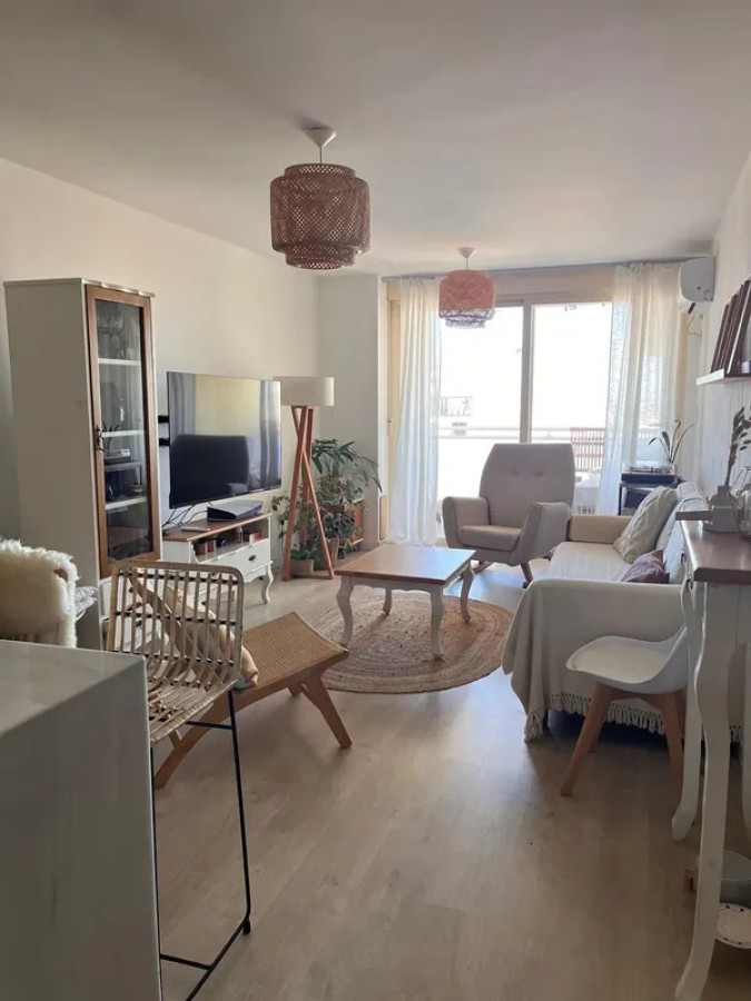 Venta con Renta Apartamento 2 Dormitorios Cordon con terraza