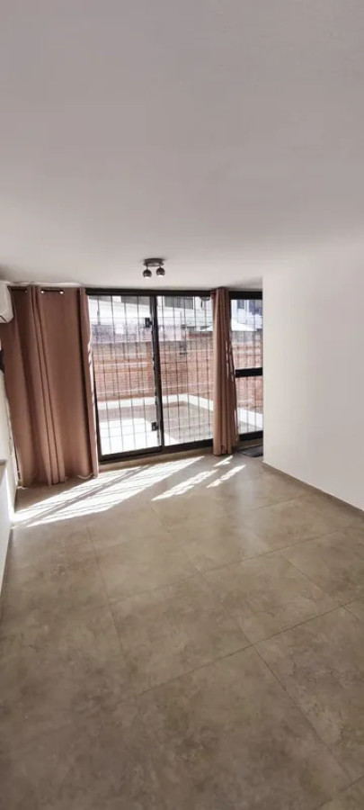 Alquiler Apartamento Monoambiente Tres Cruces terraza cochera · Foto 5