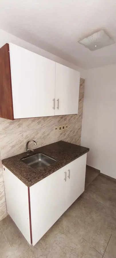 Alquiler Apartamento Monoambiente Tres Cruces terraza cochera · Foto 7