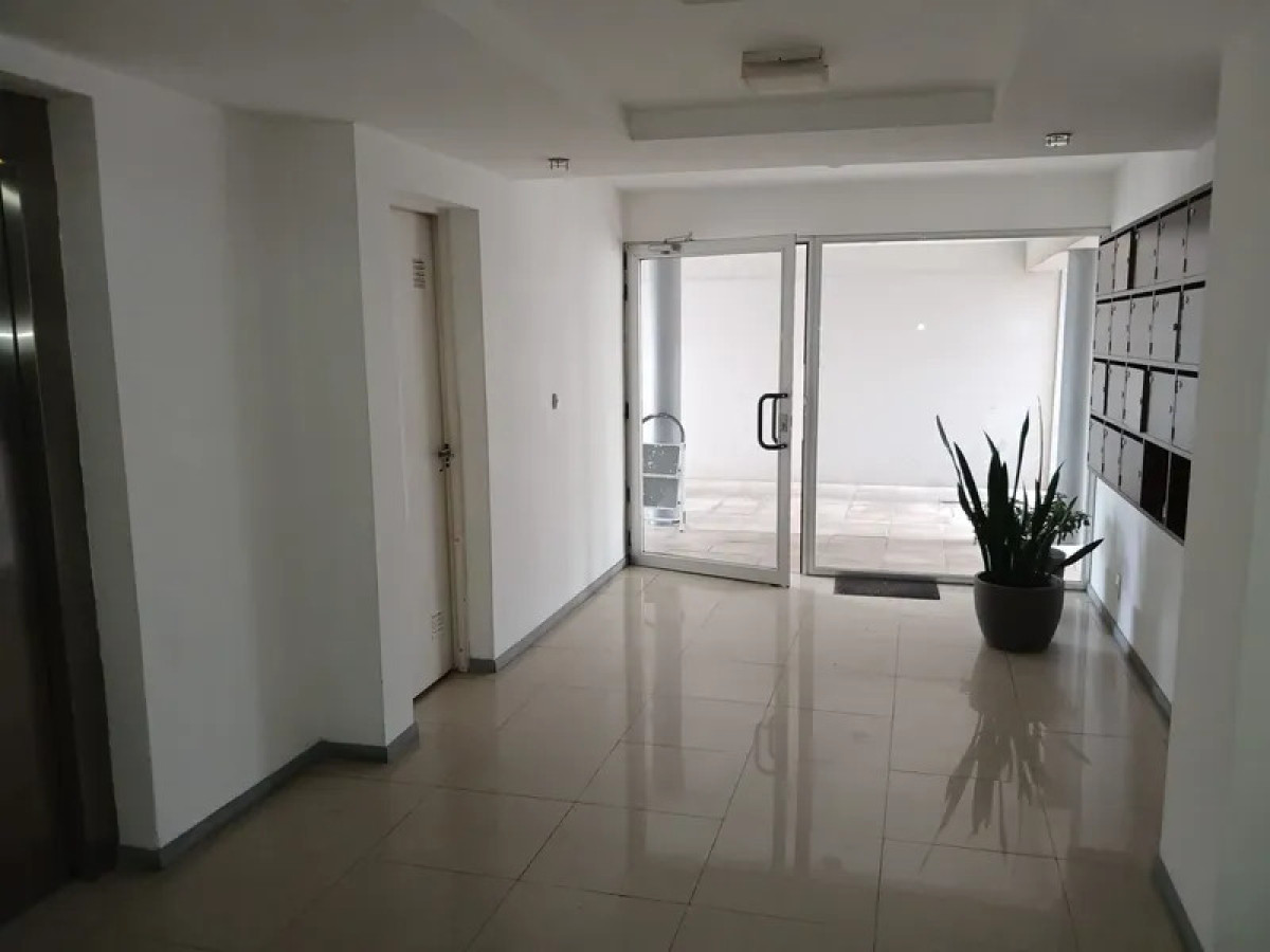 Alquiler Apartamento 2 Dormitorios Sayago balcon y cochera · Foto 12