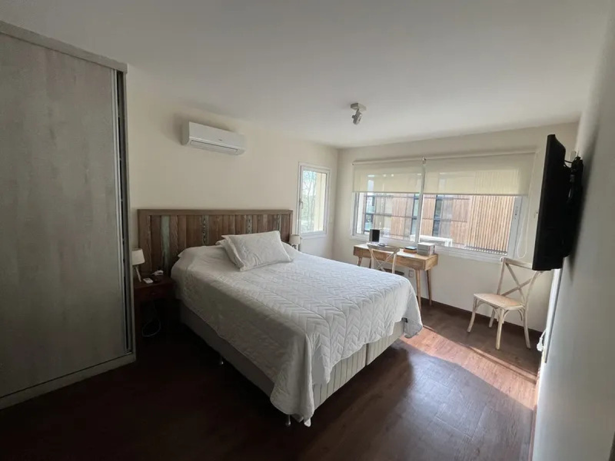 Alquiler Apartamento 3 Dormitorios Carrasco Norte balcon y garaje · Foto 11