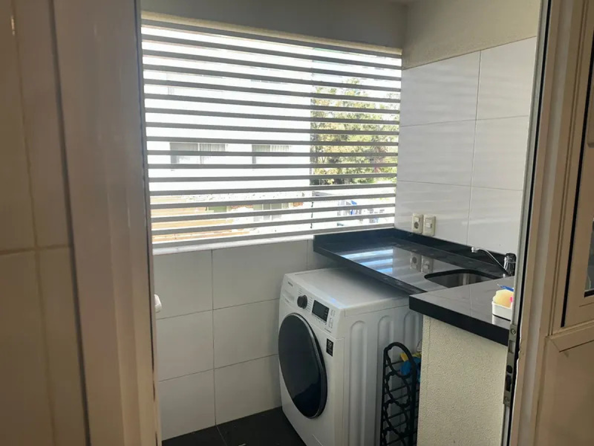 Alquiler Apartamento 3 Dormitorios Carrasco Norte balcon y garaje · Foto 9
