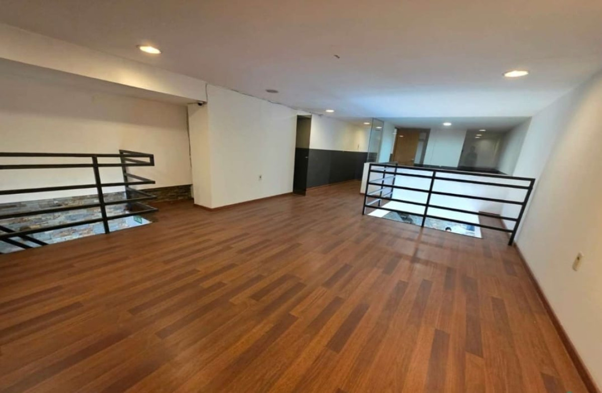 Alquiler Local Comercial 212m2 Goes · Foto 4