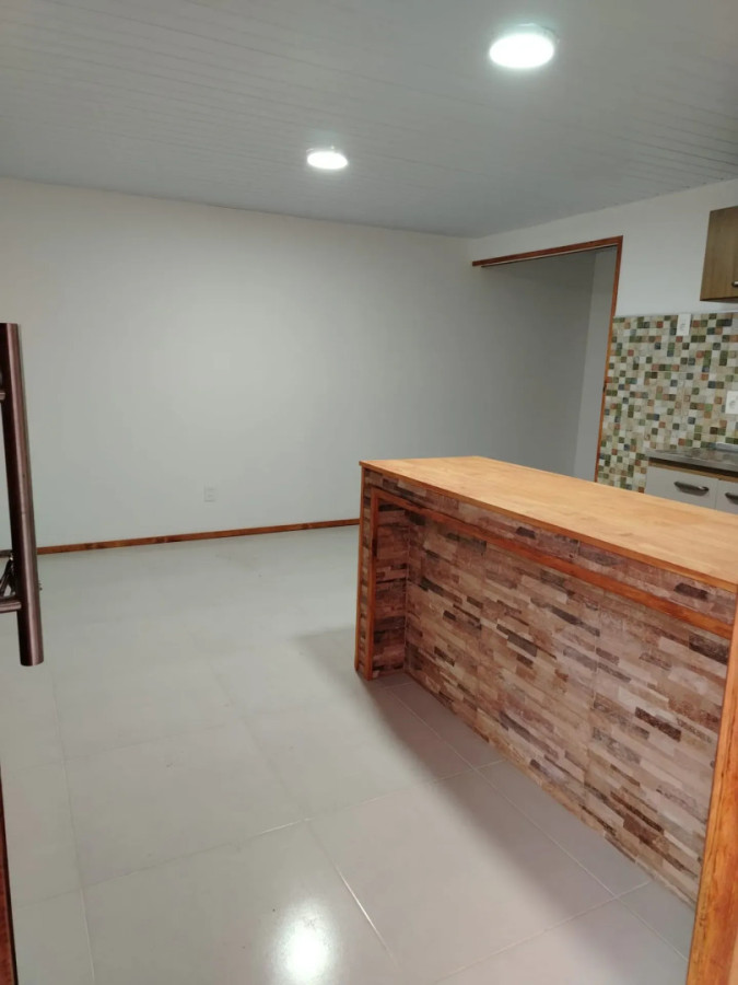 Alquiler Casa 2 Dormitorios El Pinar Norte Patio y Cochera · Foto 5