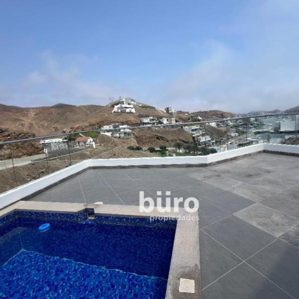 Casa en venta en Pucusana