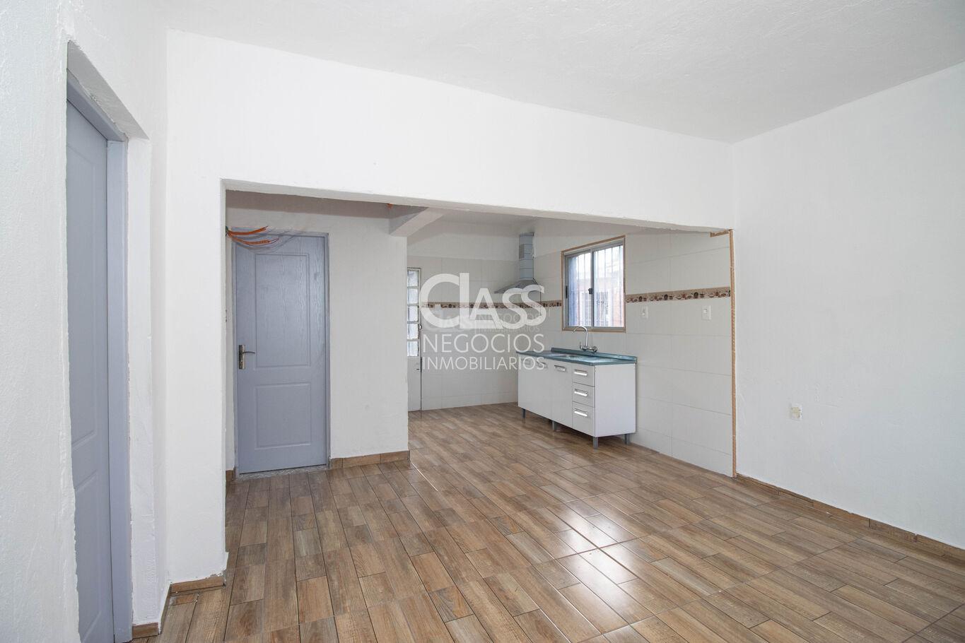 Se ALQUILA casa 2 dorm, CON GRAN TERRENO, NUEVO PARIS