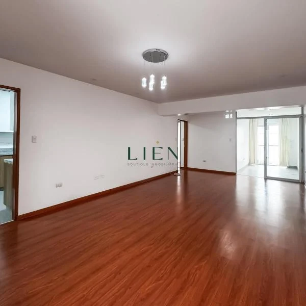 Departamento en venta en Santiago de Surco