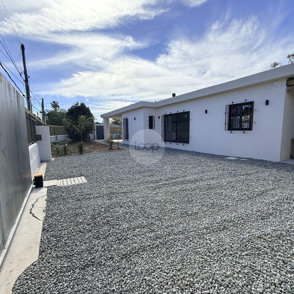 Alquiler casa de 3 dormitorios en Paso Carrasco pegado a Parque Miramar · Photo 3