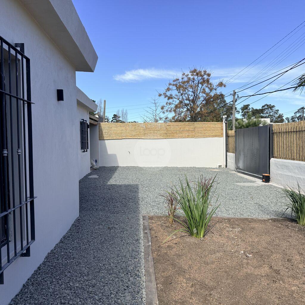 Alquiler casa de 3 dormitorios en Paso Carrasco pegado a Parque Miramar · Photo 4