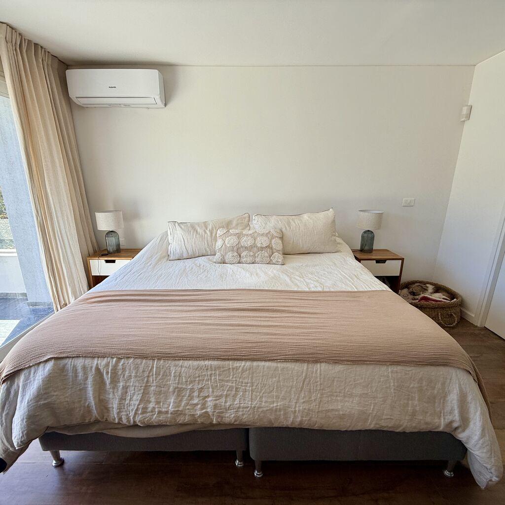 Alquiler | Casa de 3 dormitorios, 3 baños en El Pinar, gran terreno. · Foto 10