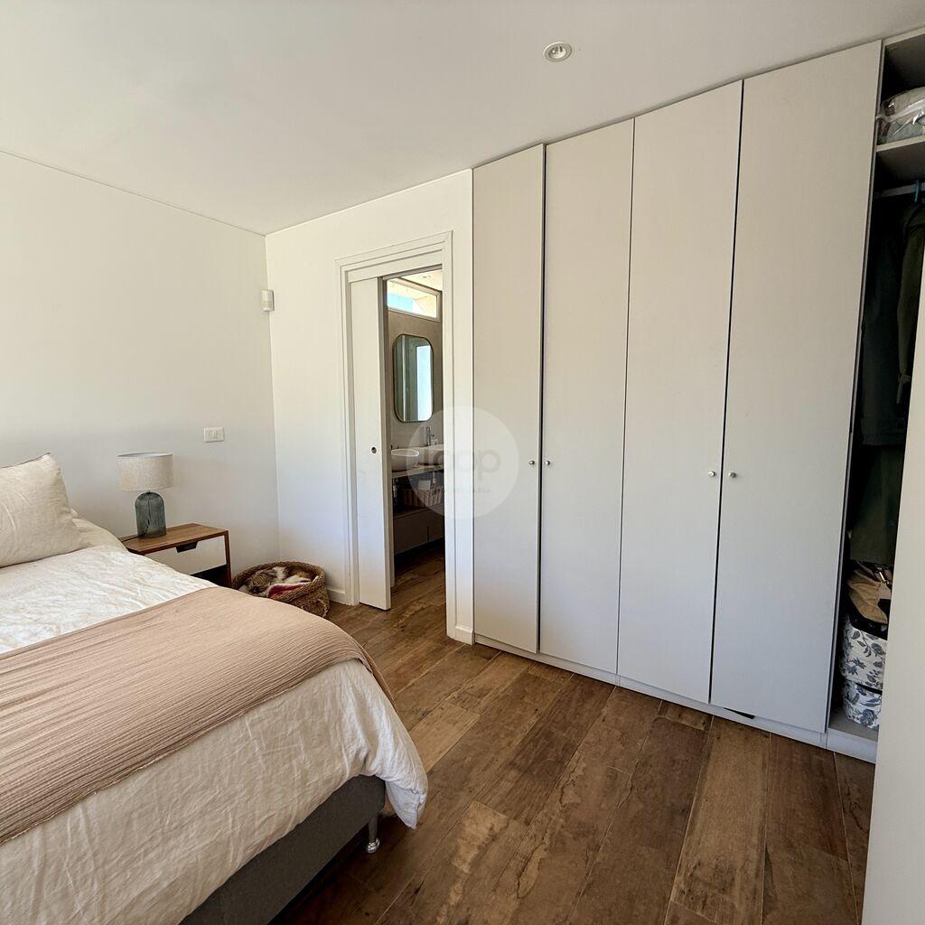 Alquiler | Casa de 3 dormitorios, 3 baños en El Pinar, gran terreno. · Foto 11