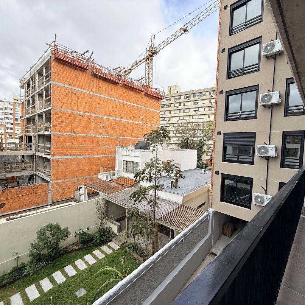 Alquiler apartamento 1 dormitorio con garage  A estrenar en La Blanqueada · Photo 2