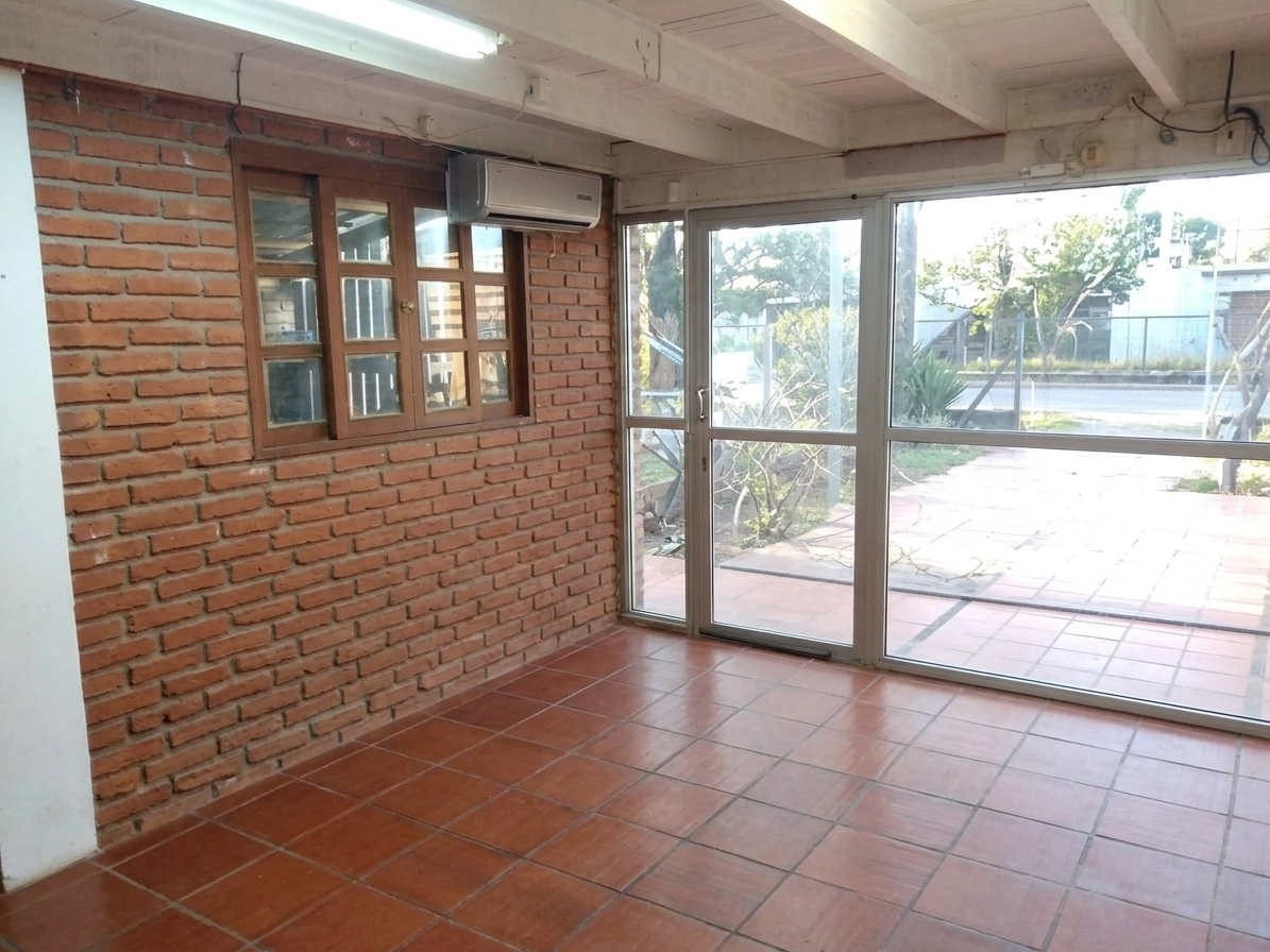 Casa + Local comercial en alquiler en Salinas · Foto 12