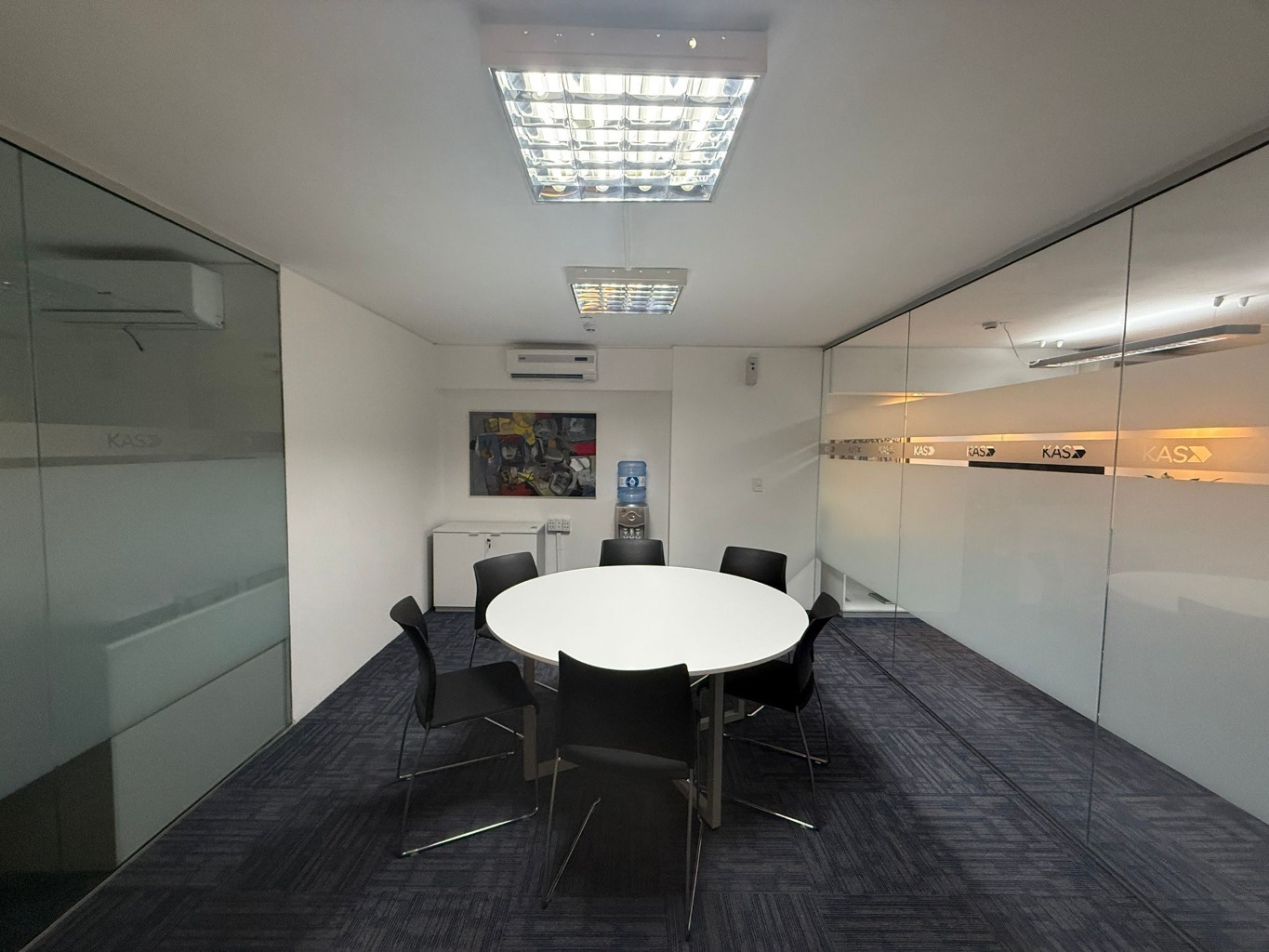 Alquiler Oficinas Punta carretas 270mts cubiertos 4 garages seguridad 24hs · Foto 7