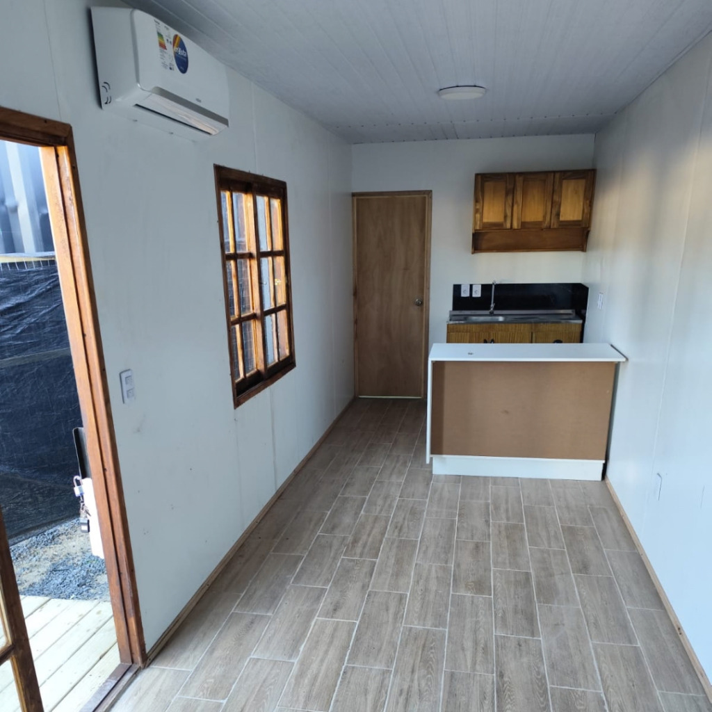Alquiler en El Pinar un dormitorio con deck  parrillero y patio techado · Foto 5