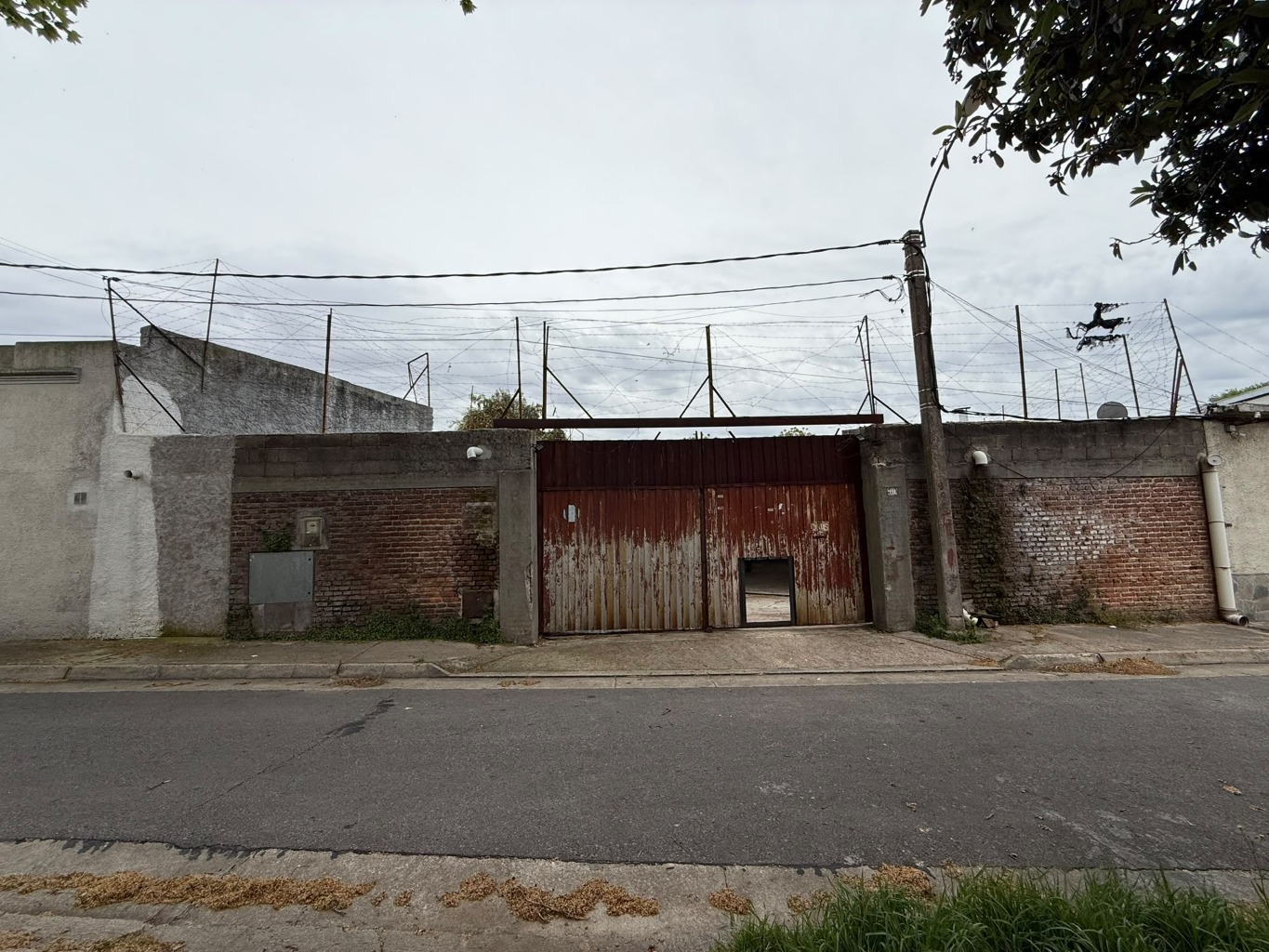Alquiler La comercial Logistica/Galpon/Deposito 425mts · Photo 8