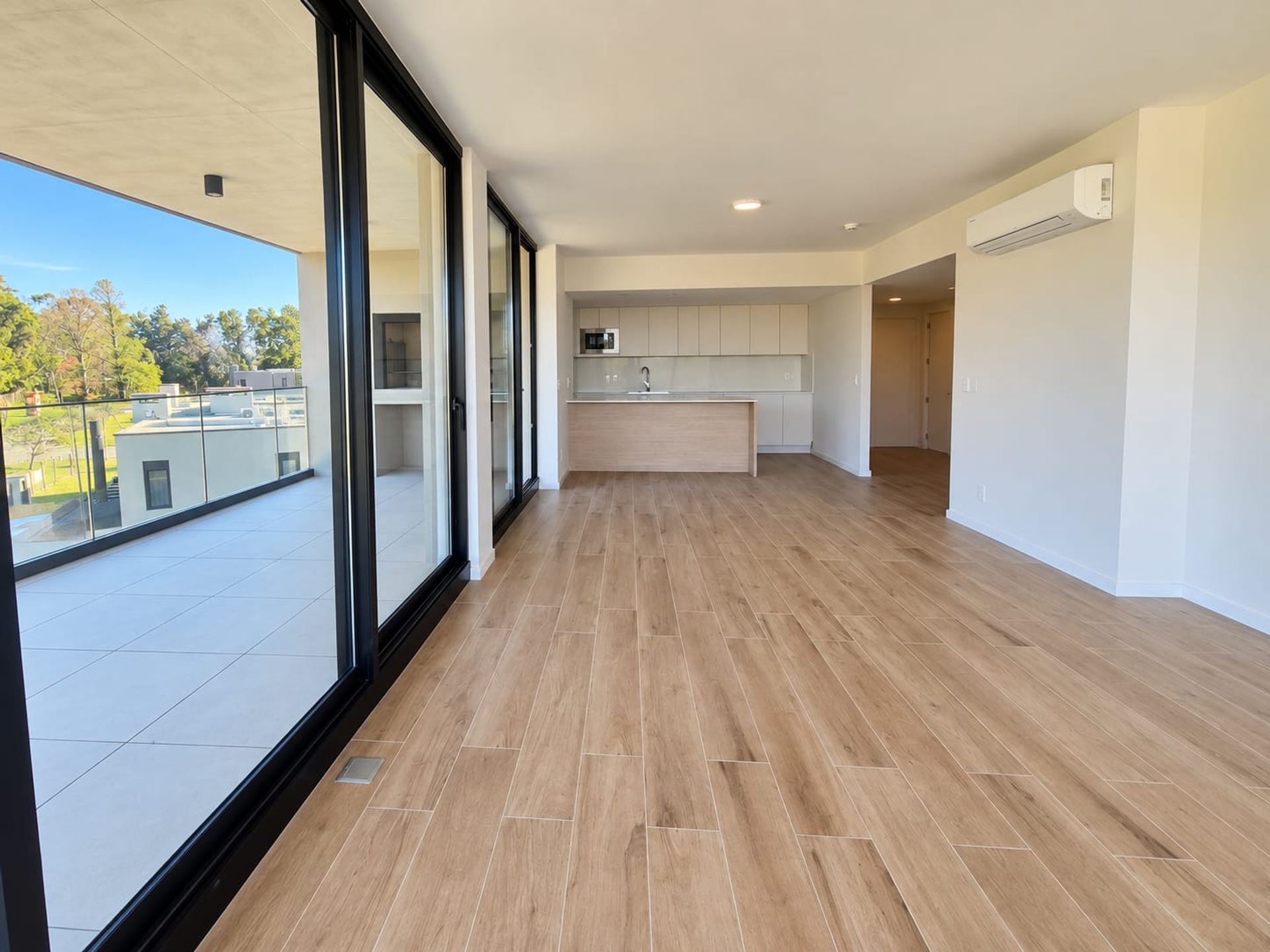 ALQUILER APARTAMENTO EN BARRIO PARQUES , CARRASCO · Foto 7